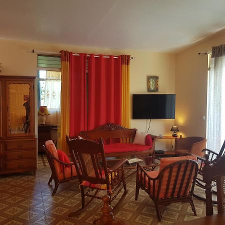 La Maison Aux Orchidees Petit-Bourg Dış mekan fotoğraf
